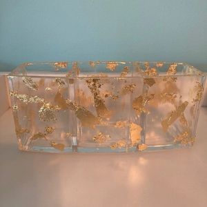 Makeup/jewelry organizer